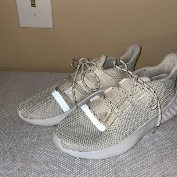 Adidas women’s sneaker 8.5 shoes tubular running mesh lightweight comfy chalk - Picture 2 of 7